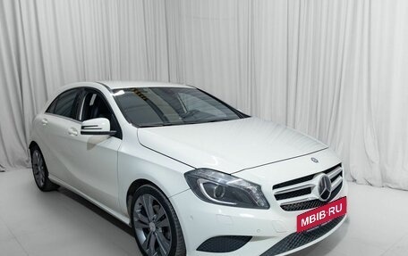 Mercedes-Benz A-Класс, 2013 год, 1 550 000 рублей, 2 фотография