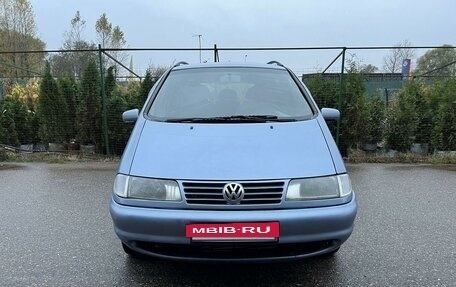 Volkswagen Sharan I рестайлинг, 1999 год, 295 000 рублей, 3 фотография