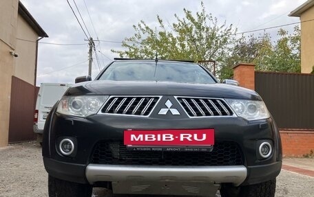 Mitsubishi Pajero Sport II рестайлинг, 2013 год, 1 800 000 рублей, 2 фотография