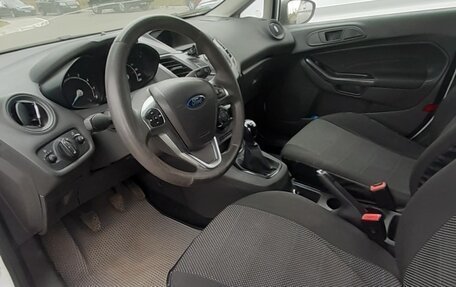 Ford Fiesta, 2015 год, 1 150 000 рублей, 5 фотография