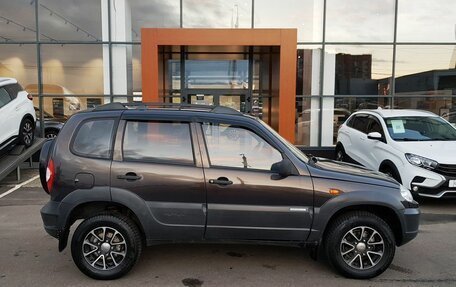 Chevrolet Niva I рестайлинг, 2009 год, 539 000 рублей, 4 фотография