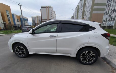 Honda Vezel, 2014 год, 1 550 000 рублей, 2 фотография