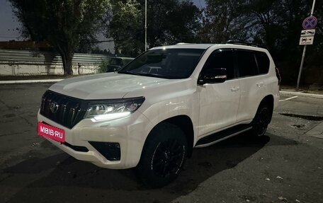 Toyota Land Cruiser Prado 150 рестайлинг 2, 2021 год, 7 150 000 рублей, 10 фотография