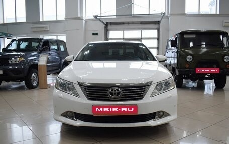 Toyota Camry, 2013 год, 1 750 000 рублей, 2 фотография