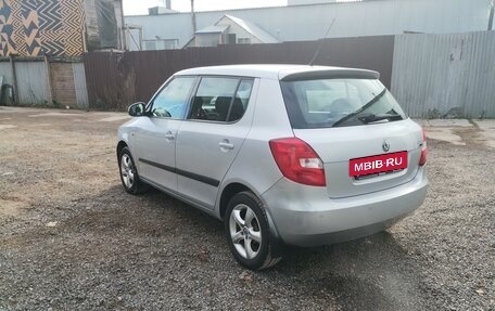 Skoda Fabia II, 2010 год, 880 000 рублей, 5 фотография