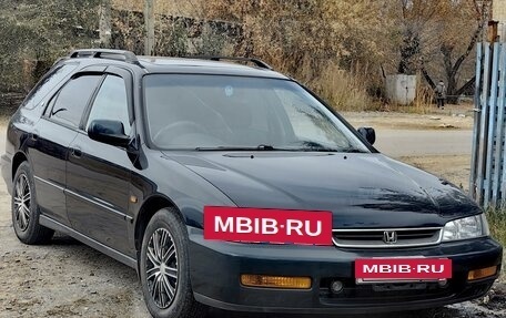 Honda Accord VII рестайлинг, 1997 год, 560 000 рублей, 2 фотография