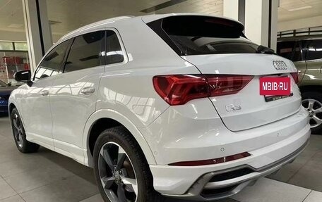 Audi Q3, 2021 год, 2 700 000 рублей, 6 фотография