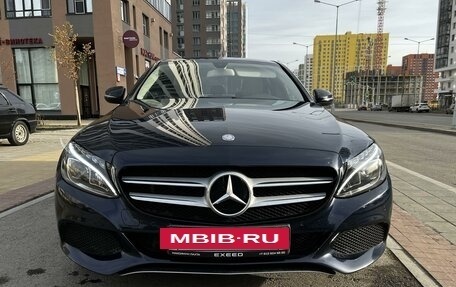 Mercedes-Benz C-Класс, 2015 год, 2 630 000 рублей, 31 фотография