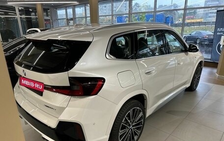 BMW X1, 2024 год, 7 700 000 рублей, 4 фотография