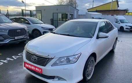 Toyota Camry, 2012 год, 1 800 000 рублей, 4 фотография