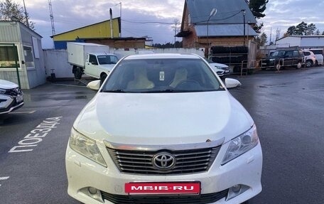 Toyota Camry, 2012 год, 1 800 000 рублей, 3 фотография