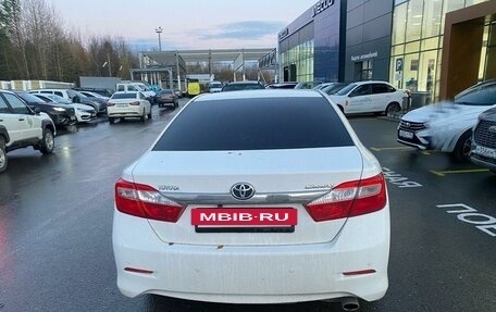 Toyota Camry, 2012 год, 1 800 000 рублей, 6 фотография