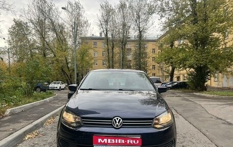 Volkswagen Polo VI (EU Market), 2011 год, 895 000 рублей, 1 фотография