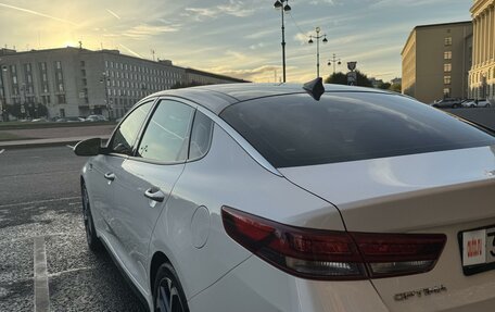 KIA Optima IV, 2017 год, 2 650 000 рублей, 8 фотография