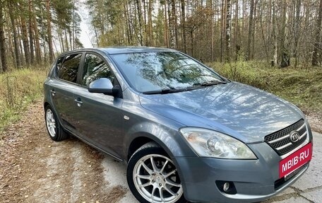 KIA cee'd I рестайлинг, 2008 год, 695 000 рублей, 2 фотография