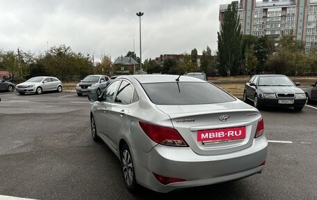 Hyundai Solaris II рестайлинг, 2015 год, 970 000 рублей, 6 фотография