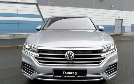 Volkswagen Touareg III, 2019 год, 5 799 000 рублей, 2 фотография