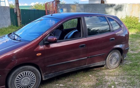 Nissan Almera Tino i, 2004 год, 359 000 рублей, 12 фотография