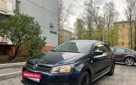 Volkswagen Polo VI (EU Market), 2011 год, 895 000 рублей, 3 фотография