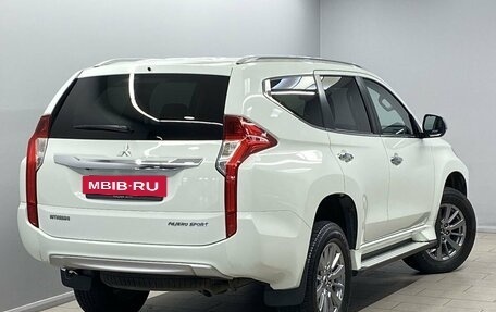 Mitsubishi Pajero Sport III рестайлинг, 2017 год, 3 190 000 рублей, 4 фотография