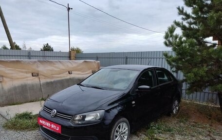 Volkswagen Polo VI (EU Market), 2013 год, 925 000 рублей, 2 фотография