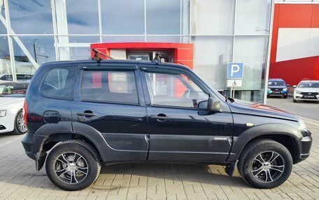 Chevrolet Niva I рестайлинг, 2017 год, 779 000 рублей, 4 фотография