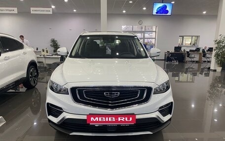 Geely Atlas, 2023 год, 2 700 000 рублей, 2 фотография