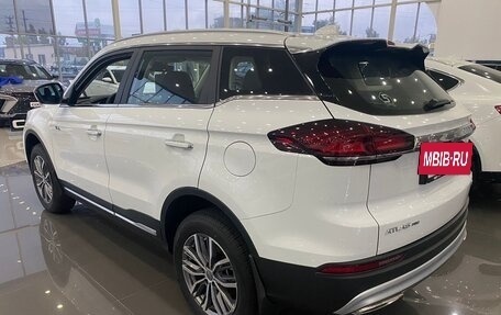 Geely Atlas, 2023 год, 2 700 000 рублей, 4 фотография