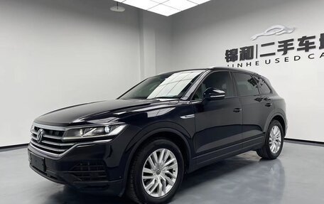 Volkswagen Touareg III, 2020 год, 4 800 000 рублей, 4 фотография