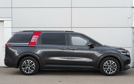 KIA Carnival, 2023 год, 5 500 000 рублей, 5 фотография