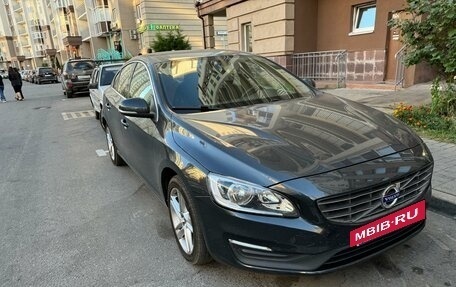 Volvo S60 III, 2016 год, 1 700 000 рублей, 2 фотография