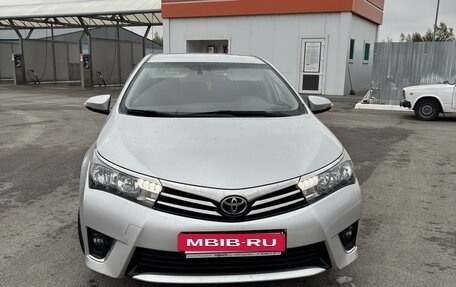 Toyota Corolla, 2013 год, 1 380 000 рублей, 2 фотография