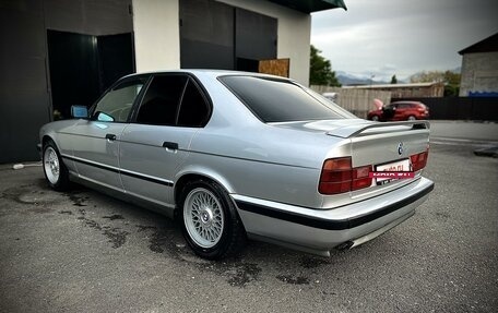 BMW 5 серия, 1991 год, 1 150 000 рублей, 2 фотография