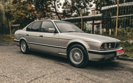 BMW 5 серия, 1991 год, 1 150 000 рублей, 12 фотография