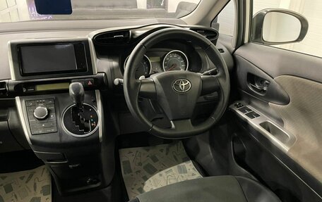 Toyota Wish II, 2009 год, 1 579 000 рублей, 15 фотография