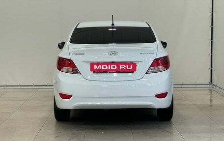 Hyundai Solaris II рестайлинг, 2012 год, 765 000 рублей, 8 фотография