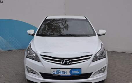 Hyundai Solaris II рестайлинг, 2015 год, 1 399 000 рублей, 2 фотография