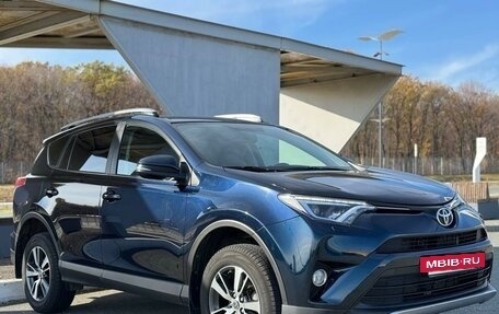 Toyota RAV4, 2018 год, 2 795 000 рублей, 7 фотография