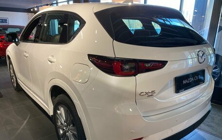 Mazda CX-5 II, 2024 год, 4 280 000 рублей, 3 фотография