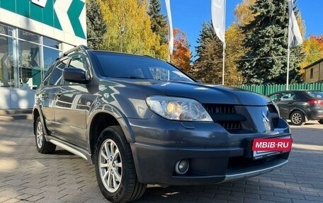 Mitsubishi Outlander III рестайлинг 3, 2007 год, 696 000 рублей, 3 фотография