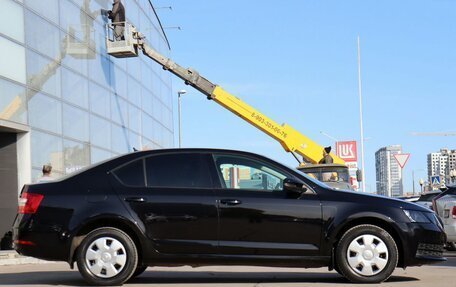 Skoda Octavia, 2017 год, 1 815 000 рублей, 4 фотография