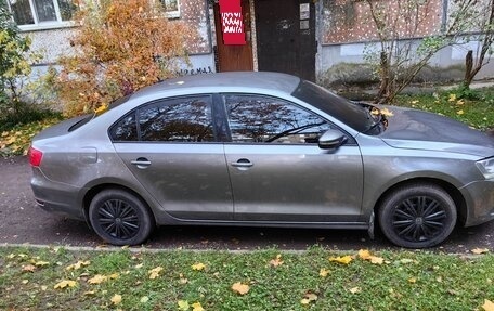 Volkswagen Jetta VI, 2012 год, 830 000 рублей, 2 фотография