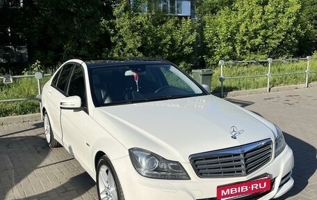 Mercedes-Benz C-Класс, 2011 год, 1 830 000 рублей, 3 фотография