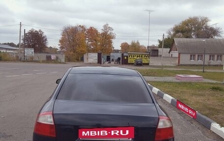 Audi A4, 2002 год, 700 000 рублей, 4 фотография