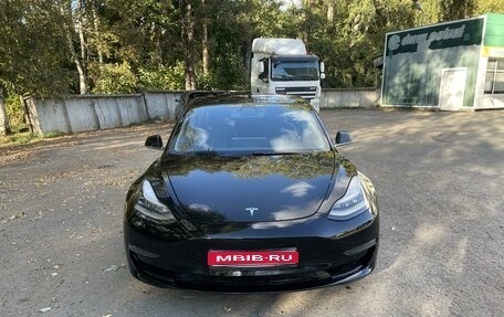 Tesla Model 3 I, 2018 год, 2 600 000 рублей, 1 фотография