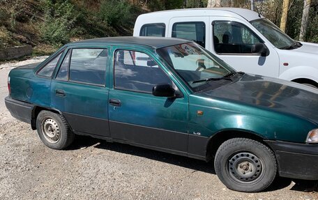 Daewoo Nexia I рестайлинг, 1999 год, 95 000 рублей, 2 фотография