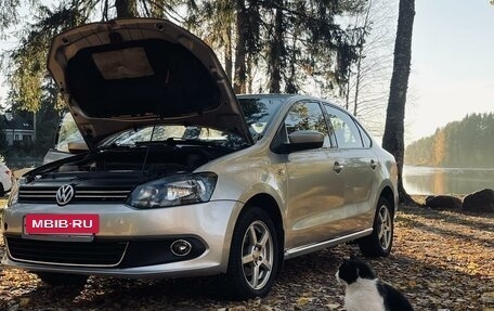 Volkswagen Polo VI (EU Market), 2010 год, 650 000 рублей, 20 фотография