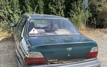 Daewoo Nexia I рестайлинг, 1999 год, 95 000 рублей, 3 фотография