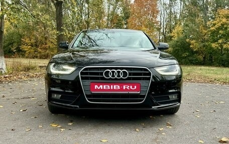 Audi A4, 2012 год, 1 470 000 рублей, 1 фотография