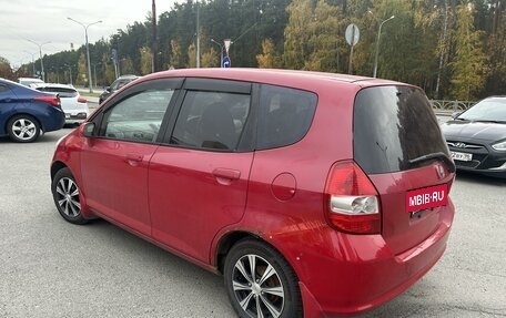 Honda Fit III, 2005 год, 600 000 рублей, 7 фотография